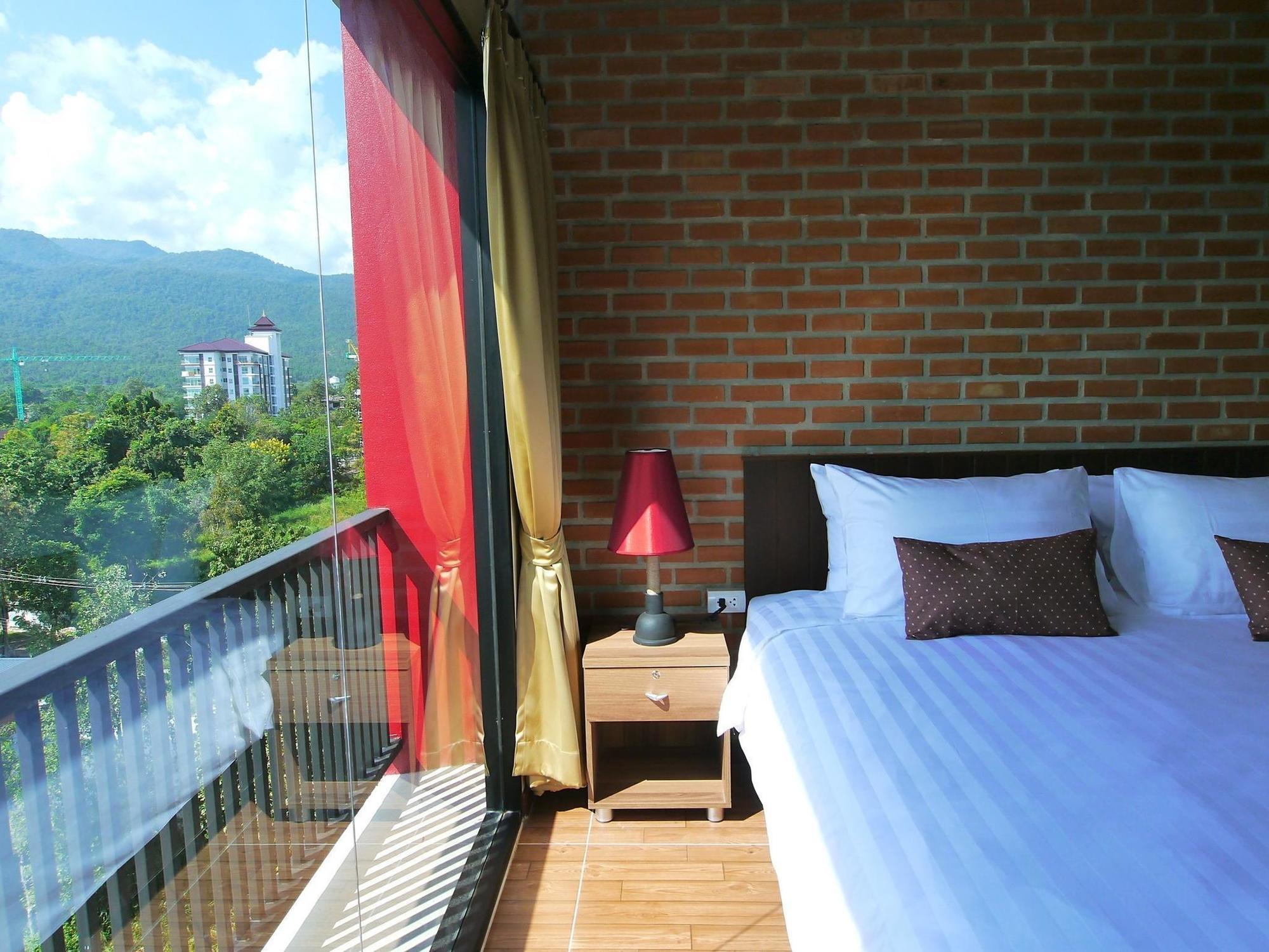 We Valley Hotel Csiangmaj Kültér fotó